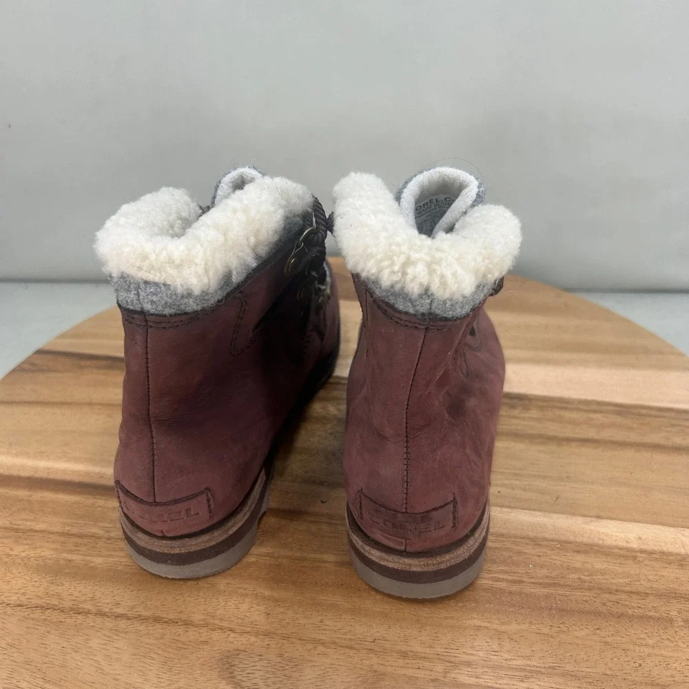 Sorel Ainsley Conquest Boots Womens 6.5 Burgundy Leather Felt NL3287-908